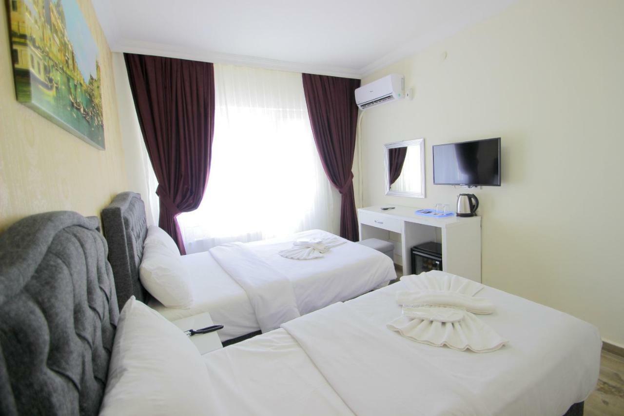 Grand FM Hotel Istanbul Exterior foto